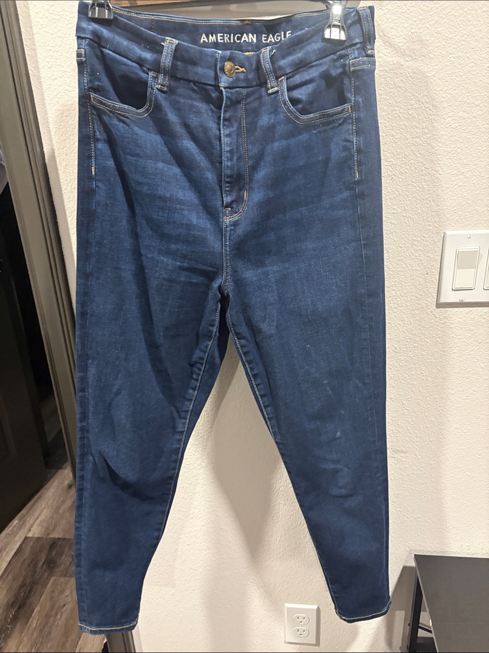 American Eagle Outfitters women Indigo Slim Straight Jeans